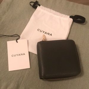 Cuyana small classic zip around wallet